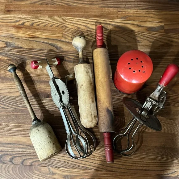 Vintage 6 piece kitchen, utensil set used for decoration - Picture 1 of 13
